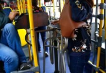 Motoristas e cobradores aprovam paralisação após atrasos de salários em Manaus