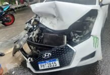 Acidente deixa trânsito lento na Avenida Torquato Tapajós em Manaus