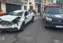 Motociclista morre após ser atingido por picape no Centro de Manaus