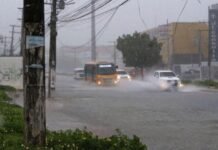 Defesa Civil emite alerta de chuva intensa para Manaus