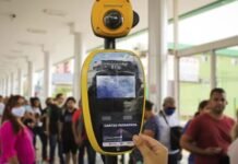 Operação Meia Verdade prende dois suspeitos de fraude em cartões de meia-passagem em Manaus