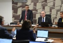 Senado avança com proposta de novo piso para médicos e dentistas